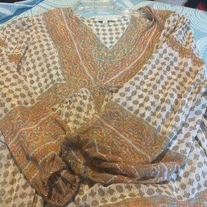 Rose & Olive Tan and White  Blouse 3/4 Sleeve